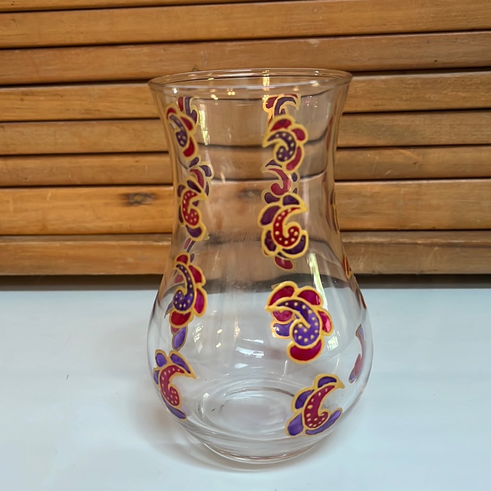 Hand-painted Flower Vase With Gold-ink Paisley Design